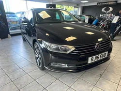 Sapphire black metallic Used 2016 VW Passat GT Estate | £8,990 (Fair price)