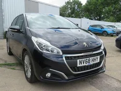Blue Used 2018 Peugeot 208 Signature Sky Hatchback | £6,195 (Good price)