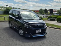 Black Used 2025 Toyota Voxy MPV | £11,995 (Super price)