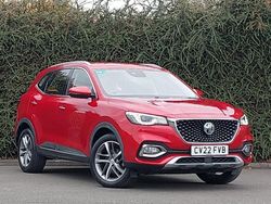 Red Used 2022 MG HS Excite SUV | £15,298 (A bit pricey)