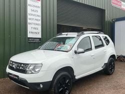 White Used 2017 Dacia Duster Prestige SUV | £5,450 (Good price)