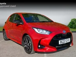 Scarlet flare Used 2021 Toyota Yaris Hybrid Hatchback | £17,290 (Fair price)