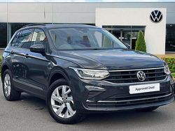 Grey Used 2021 VW Tiguan Life SUV | £18,499 (Fair price)
