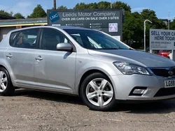 Silver Used 2009 Kia Ceed 2 Hatchback | £3,995 (Good price)