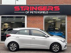 Silver Used 2019 Hyundai i20 SE Hatchback | £12,500 (Fair price)