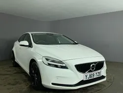 White Used 2019 Volvo V40 Momentum Estate | £13,299 (Fair price)