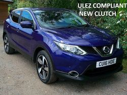Blue Used 2016 Nissan Qashqai N-Connecta SUV | £5,995 (Good price)