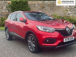 Red Used 2019 Renault Kadjar Iconic SUV | £7,995 (Good price)
