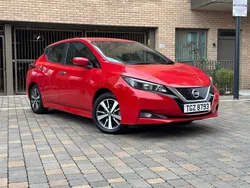 Red Used 2021 Nissan Leaf Acenta Hatchback | £8,795 (Good price)