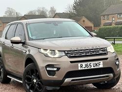 Used 2015 Land Rover Discovery Sport HSE SUV | £9,496 (Fair price)