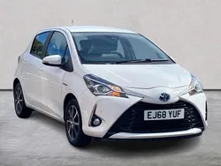 White Used 2018 Toyota Yaris Hybrid Hatchback | £12,799 (Fair price)