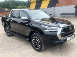 Black Used 2021 Toyota HiLux Pickup | £19,450 (Fair price)