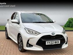 Used 2022 Toyota Yaris Design Hatchback | £15,990 (Fair price)