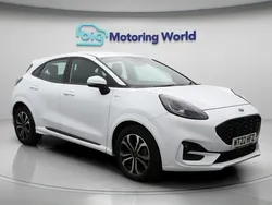 White Used 2022 Ford Puma ST-Line Hatchback | £15,300 (Good price)