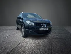 Black Used 2013 Nissan Qashqai Tekna SUV | £3,495 (Fair price)