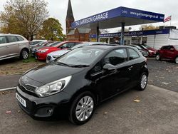 Black Used 2012 Kia Rio Hatchback | £3,699 (Expensive)