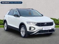White New 2025 VW T-Roc Match SUV | £24,457 (Fair price)