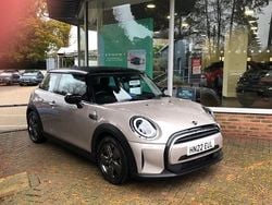 Blue Used 2022 Mini Cooper Classic Hatchback | £16,649 (Fair price)
