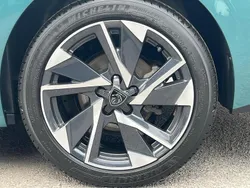 Blue Used 2024 Peugeot 308 Allure Estate | £17,995 (Fair price)