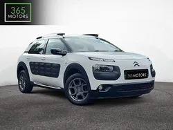 White Used 2016 Citroën C4 Cactus Feel Hatchback | £5,990 (Fair price)