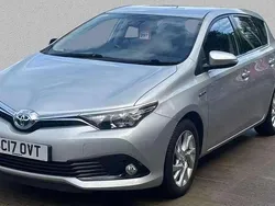 Silver Used 2017 Toyota Auris Hybrid Business Edition Hatchback | £11,910 (Good price)