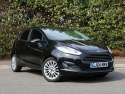 Black Used 2014 Ford Fiesta Titanium Hatchback | £2,995 (Fair price)
