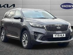 Grey Used 2019 Kia Sorento SUV | £21,299 (A bit pricey)