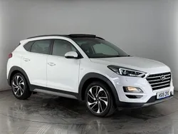White Used 2019 Hyundai Tucson Premium SE SUV | £19,100 (Fair price)