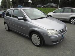 Silver Used 2006 Vauxhall Corsa Design Edition Hatchback | £1,295 (Good price)