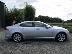 Silver Used 2011 Jaguar XF Luxury Sedan | £5,295 (Fair price)