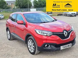 Red Used 2018 Renault Kadjar Dynamique SUV | £9,488 (Fair price)