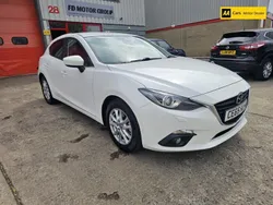 White Used 2015 Mazda 3 Hatchback | £8,000 (Fair price)