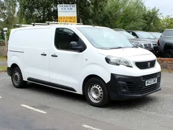 White Used 2020 Peugeot Expert Van | £10,750 (Good price)