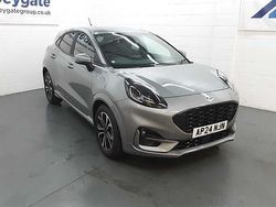 Solar silver (premium paint) (pn4hs) Used 2024 Ford Puma ST-Line | £23,999