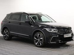 Black Used 2022 VW Tiguan Allspace R-line SUV | £26,995 (Fair price)