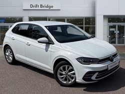 White Used 2024 VW Polo Style Hatchback | £19,195 (Fair price)