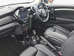 Red Used 2021 Mini Cooper Exclusive Hatchback | £15,564 (Fair price)