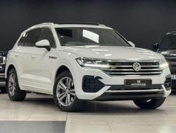 White Used 2019 VW Touareg R-line SUV | £18,995 (Fair price)