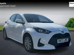 White Used 2022 Toyota Yaris Hybrid Hatchback | £15,509 (Good price)