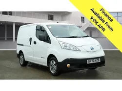 White Used 2020 Nissan e-NV200 Tekna Van | £7,150