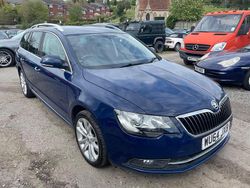 Blue Used 2014 Skoda Superb Business Line Estate | £3,999 (Fair price)