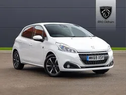White Used 2019 Peugeot 208 S Hatchback | £8,695 (Fair price)