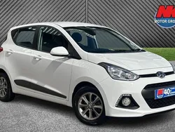 White Used 2016 Hyundai i10 Premium Hatchback | £9,999 (Fair price)