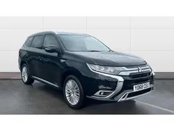 Black Used 2018 Mitsubishi Outlander P-HEV SUV | £15,843 (Fair price)