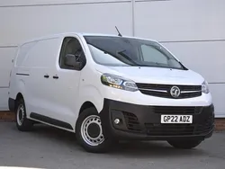 White Used 2022 Vauxhall Vivaro S Van | £12,995 (Fair price)