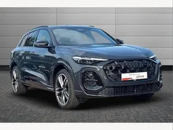 Volcano grey New 2025 Audi Q5 Advanced SUV | £50,499 (Fair price)