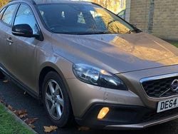 Bronze Used 2014 Volvo V40 CC SE Estate | £3,250 (Super price)