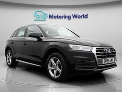 Black Used 2020 Audi Q5 Sport SUV | £19,600 (Good price)