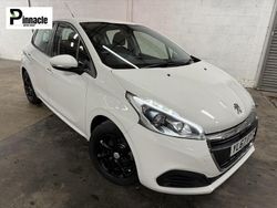 White Used 2018 Peugeot 208 Active Hatchback | £4,495 (Good price)