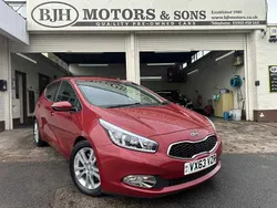 Red Used 2013 Kia Ceed 3 Hatchback | £6,988 (Fair price)